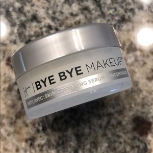 *SOLD* it Cosmetics Bye Bye Makeup